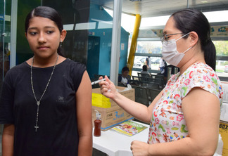 Com um lote de pouco mais de 5 mil doses, a iniciativa busca ampliar a imunização contra a dengue. (Foto; Nilzete Franco/Folha BV)