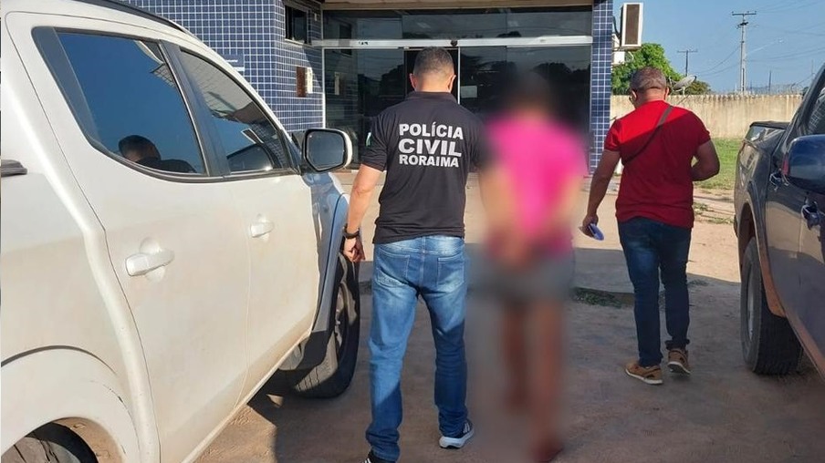Suspeito foi levado à Central de Flagrantes (Foto: Divulgação/PCRR)