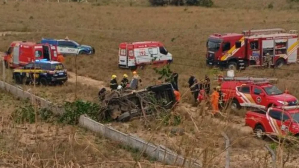 Grave acidente ocorrido em viaduto do Distrito Industrial em Boa Vista (Foto: Divulgação)